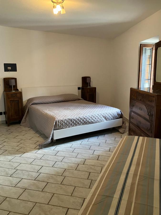 Un Passo Dal Castello Daire Barolo Dış mekan fotoğraf